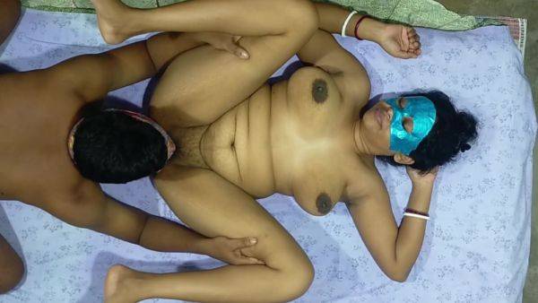 Bhabi Ko Piche Se Aache Se Choda - desi-porntube.com - India on poweredporn.com