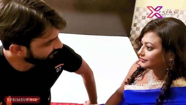 Desi Bhabhi Prgi 015: Passionate Romance & Big Boobs - xxxfiles.com on poweredporn.com