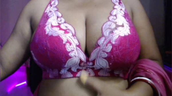 Sexy Lady Shakes Her Hot Big Boobs And Opens Her Bra - desi-porntube.com on poweredporn.com