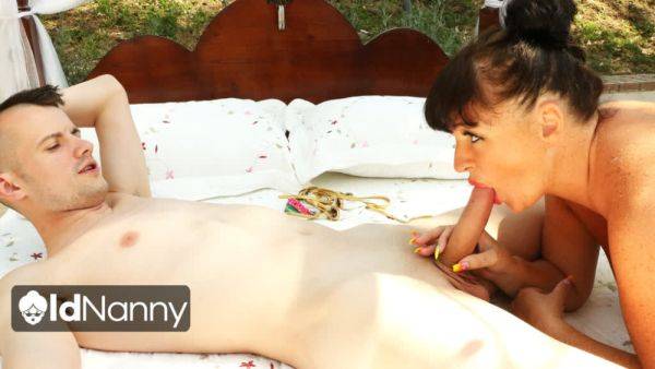 Gardener Sam and his big long dick - AGEDLOVE - txxx.com - Britain on poweredporn.com