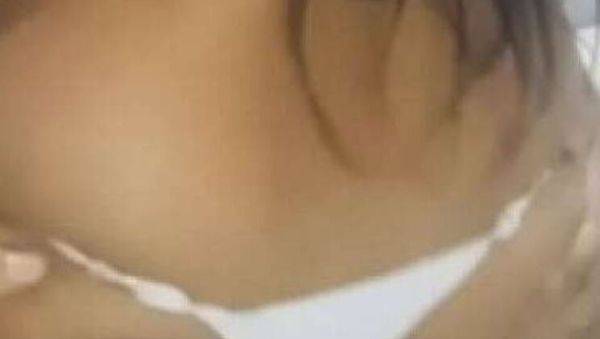 Repairing my lover's plumbing, she exposures her intimate areas - Spanish Amateur Porn - porntry.com - Spain on poweredporn.com