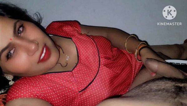 Indian Wife's Intimate Encounter - xxxfiles.com - India on poweredporn.com