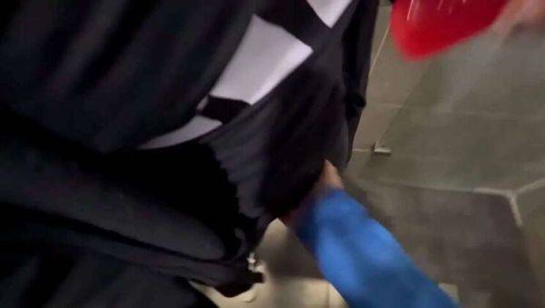 Scarlett and Chanel: Amateur Gym Masturbation Session - porntry.com on poweredporn.com