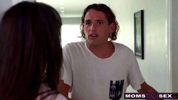 MILF Lexi Luna: Today I'll Fuck Myself Like Never Before - xxxfiles.com on poweredporn.com