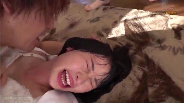 Deep throating and cumming on face - senzuri.tube on poweredporn.com