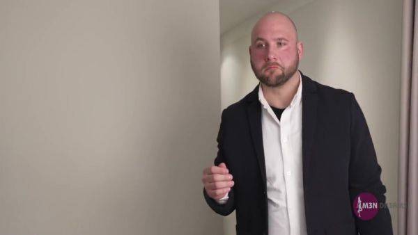 Hot Student 18+ Seduces Realtor - hotmovs.com on poweredporn.com