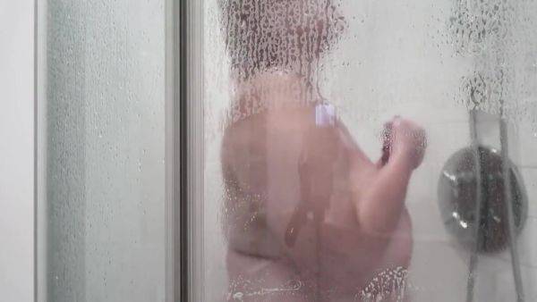 Soapy Big Natural Tits Shower Time - hotmovs.com on poweredporn.com