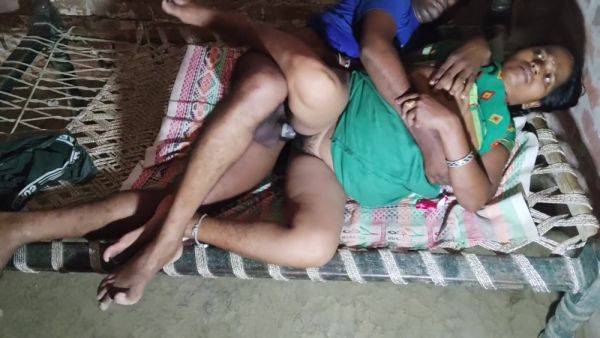 Hindi Sex - Indian Native Stepsister Video - desi-porntube.com - India on poweredporn.com