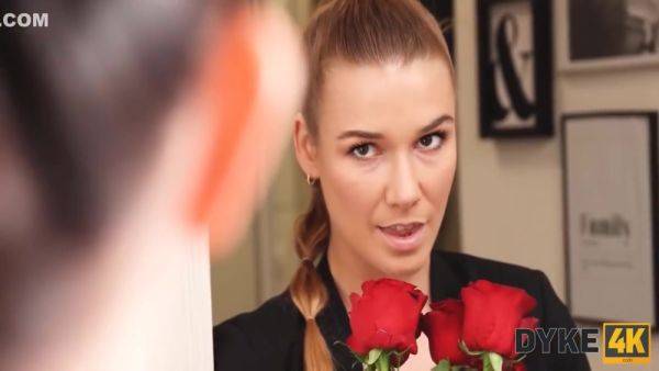 And Know How To Use Toys To Feel - Something Special, Alexis Crystal And Katy Rose - hotmovs.com - Czech Republic on poweredporn.com