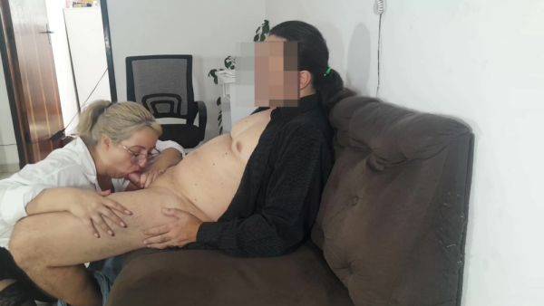 Secretary Uses Her Ass To Calm Client - hclips.com - Brazil on poweredporn.com