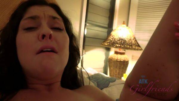 Virtual Vacation In Hawaii With Brittany Shae Part 6 - hotmovs.com - Usa on poweredporn.com