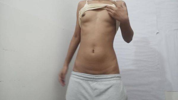 Beautiful Sexy Chubby Gets Out Of The Shower And Shows Her Big Tits To The Stepdad By Video - desi-porntube.com - India on poweredporn.com