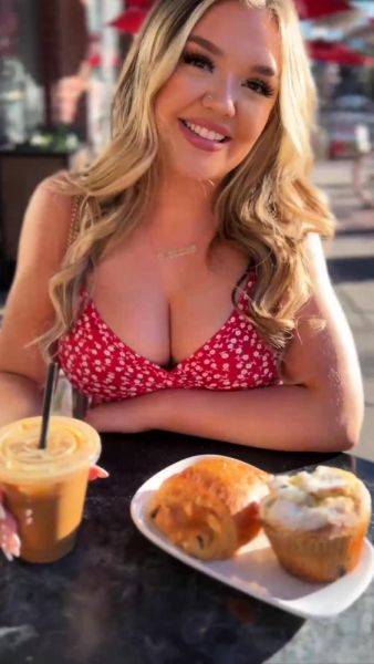 Flying High In Pleasure With Holly Day After Beach Date - drtuber.com on poweredporn.com