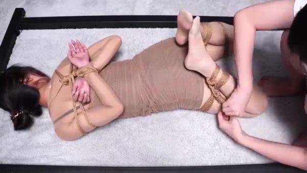 A Lascivious Young Woman Yearning For A Big Cock - hclips.com on poweredporn.com