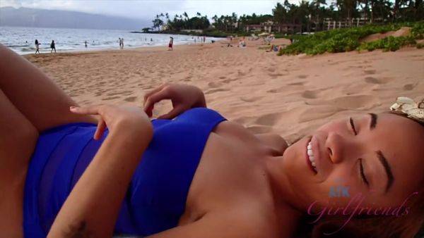 Virtual Vacation Hawaii With Jamie Marleigh 4/11 - hotmovs.com - Usa on poweredporn.com