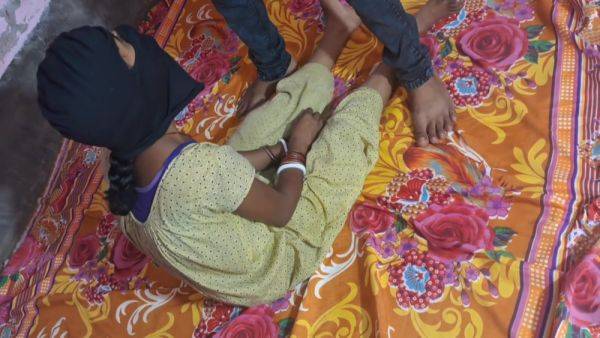 Indian Village Bhabhi Fucking Mms - desi-porntube.com - India on poweredporn.com