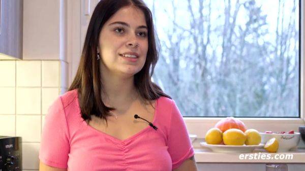 Lesbian Cuckqueen Threesome - hclips.com on poweredporn.com