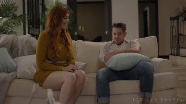 Naughty Stepmom Lauren Phillips Wonderful Sex Video - videomanysex.com on poweredporn.com