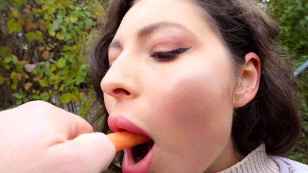 Public Agent Big tits gives big dick pov public blowjob - drtuber.com on poweredporn.com