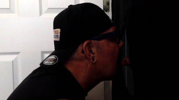 Gloryhole blowjob gaydaddy sucks dick - drtuber.com on poweredporn.com