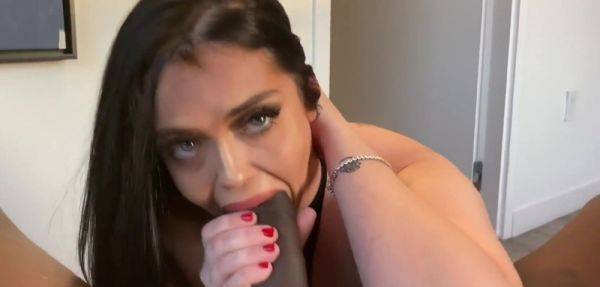 Thick PAWG Learns How to Make Her Ass Clap - inxxx.com on poweredporn.com