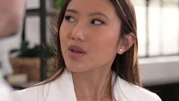 Asian Real Estate Agent May Thai's Explicit Encounter with Client - GP2740 - xxxfiles.com - Thailand on poweredporn.com