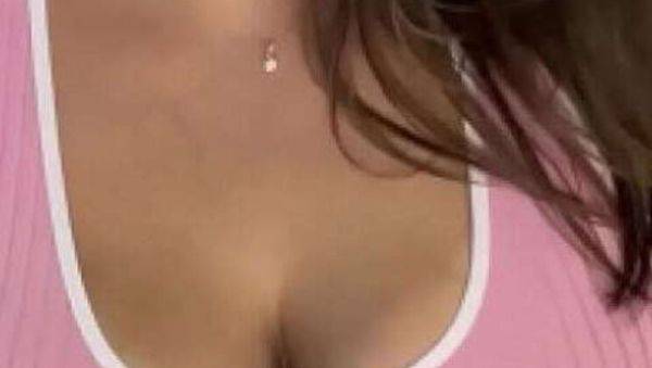 Stunning Middle Eastern Amateur Orgasms with Tentacle Dildo. Spectacular Big Natural Breasts - veryfreeporn.com on poweredporn.com