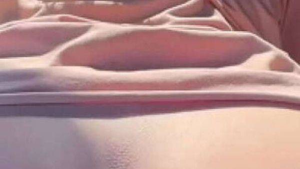 Amateur Hiking Adventure: Catch Ann's Curvy Body in Public - veryfreeporn.com on poweredporn.com