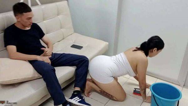 Feeding My Horny Maid: A Cum-Filled Tale - Full Story - porntry.com on poweredporn.com