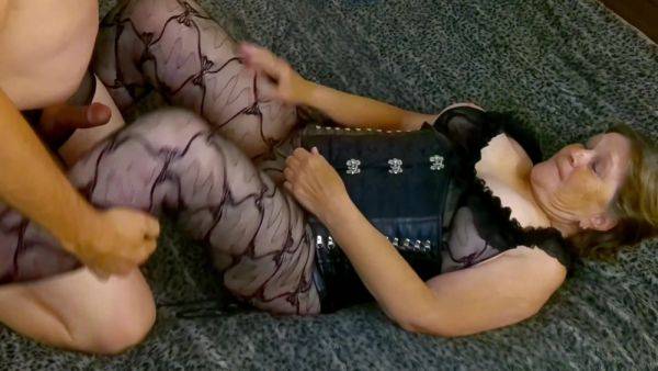 Granny Gives A Great Stepfathers Day Pegging & Cum - Peggy Sue - upornia.com on poweredporn.com