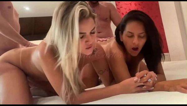 Authentic Couple's After-Party Swap - veryfreeporn.com on poweredporn.com