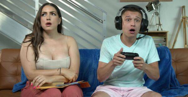 Big booty babe devours stepson's thick dick in exceptional perversions - xbabe.com on poweredporn.com