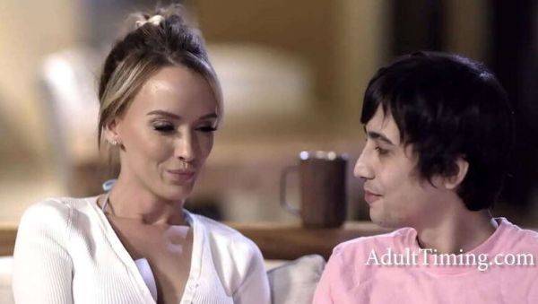 Staying Up Late With Stepmom - Pristine Edge - porntry.com on poweredporn.com