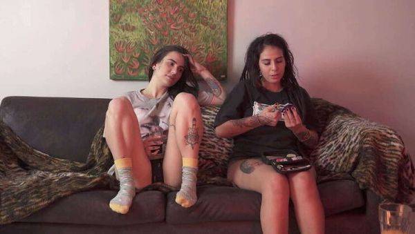 Lewd Girlfriends Thalia & Leticia in Steamy Lesbian Encounter - COMPLETO NO RED - xxxfiles.com on poweredporn.com