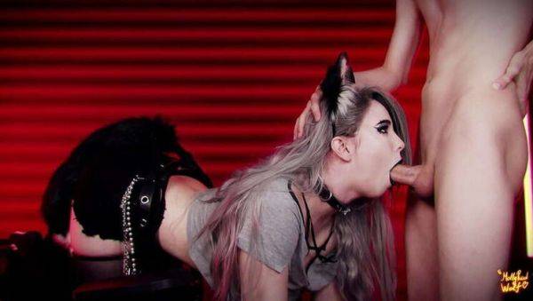 Boss Loona's Wild Night: MollyRedWolf & Human Encounter - porntry.com on poweredporn.com