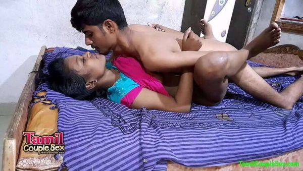 18-Year-Old Tamil Indian College Girl's Intimate Encounter with Her Desi Sex Mentor - Full Hindi - porntry.com - India on poweredporn.com