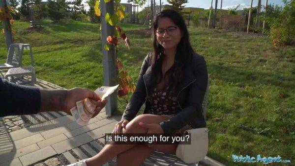 Public Sex: Brunette Babe Amy Amor Gets BBC Action Outdoors - porntry.com on poweredporn.com