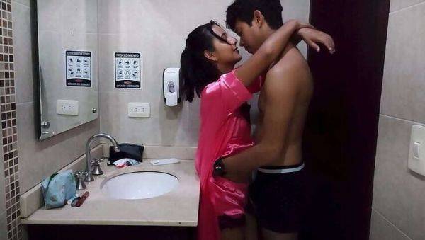 A delicious morning bath: Blowjob & Creampie with a Latina babe - xxxfiles.com on poweredporn.com