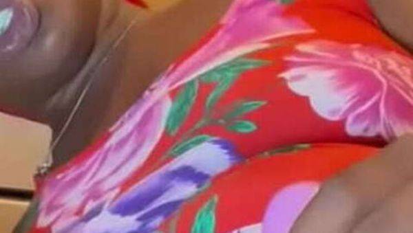 Ebony solo squirt session - Anais Anisee - xxxfiles.com on poweredporn.com