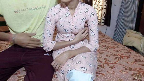 Desi Slim Girl's Tight Pussy: Full HD Indian Sex Video with Clear Hindi Audio - veryfreeporn.com - India on poweredporn.com