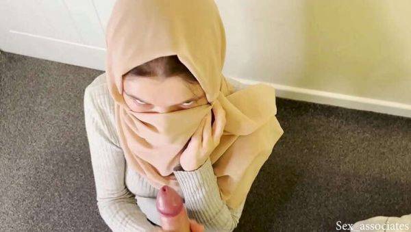 Arab Pregnant Wife Refuses Oral: A Hijab-Wearing Muslim's Defiance. - veryfreeporn.com - Iran on poweredporn.com