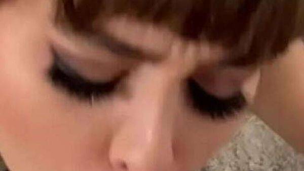 Riley Reid's Hairy Pussy Gets Fucked Hard - veryfreeporn.com on poweredporn.com