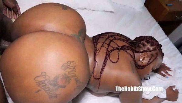 Chicago's Very Own: Tbooty in Raw Doggy Style - Amateur, Ebony Reality - veryfreeporn.com on poweredporn.com