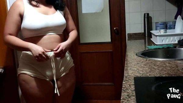 I took advantage of my step-daughter in the kitchen, her big ass in shorts drove me insane. - xxxfiles.com on poweredporn.com