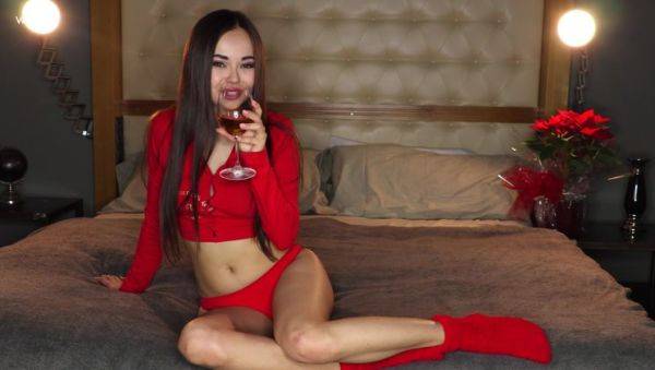 Christmas Happiness - porntry.com on poweredporn.com