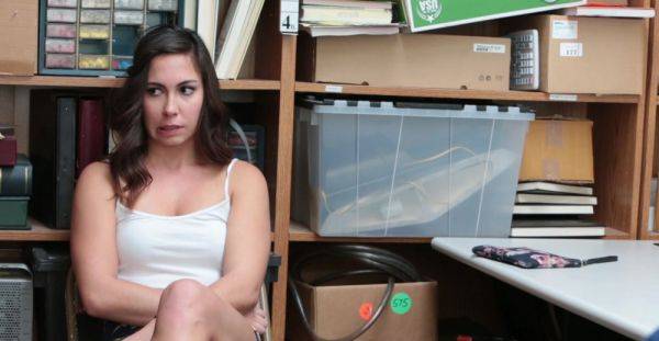 Shoplifter receives extra large dong to play with in a dirty play - xbabe.com on poweredporn.com