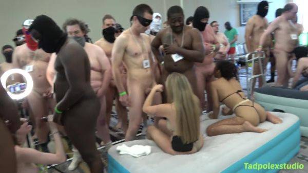 Rebel Rhyders Gangbang With 7 Fluffers Gonzo Style - Abby Rose & Kitt Lacey & Laci Foxx & Lana Analise & Rebel Rhyder & Sunny Daze & Wisconsin Tiff - videomanysex.com on poweredporn.com