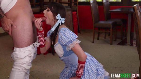 Lana Smalls - An Allstar That Cums With Fries! - videomanysex.com on poweredporn.com