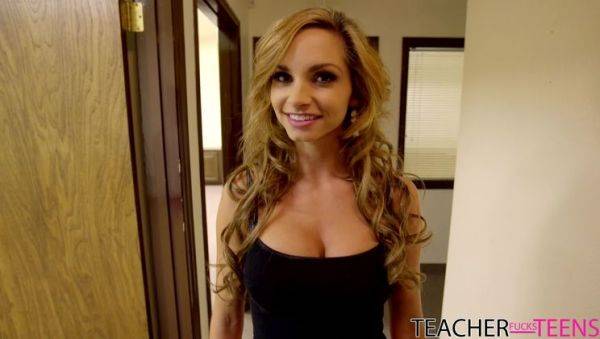 Goodbye Graduation - S1:E6 - porntry.com on poweredporn.com