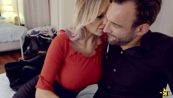 Femme Fatale - S1:E1 - porntry.com on poweredporn.com